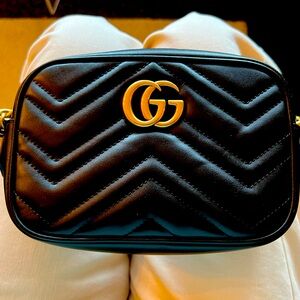 GG MARMONT MINI SHOULDER BAG-black